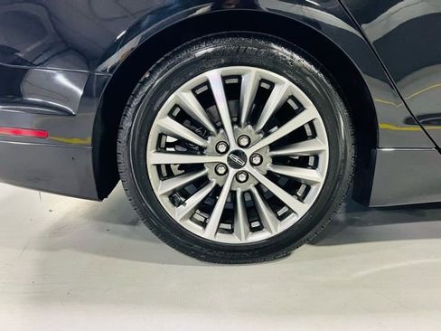 Used 2020 Lincoln MKZ Standard image 10