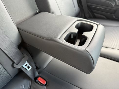 Used 2025 Toyota 4Runner Limited image 27