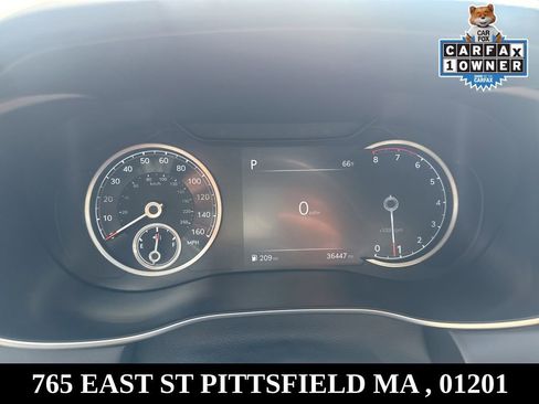 Used 2022 Genesis G70 2.0T image 19