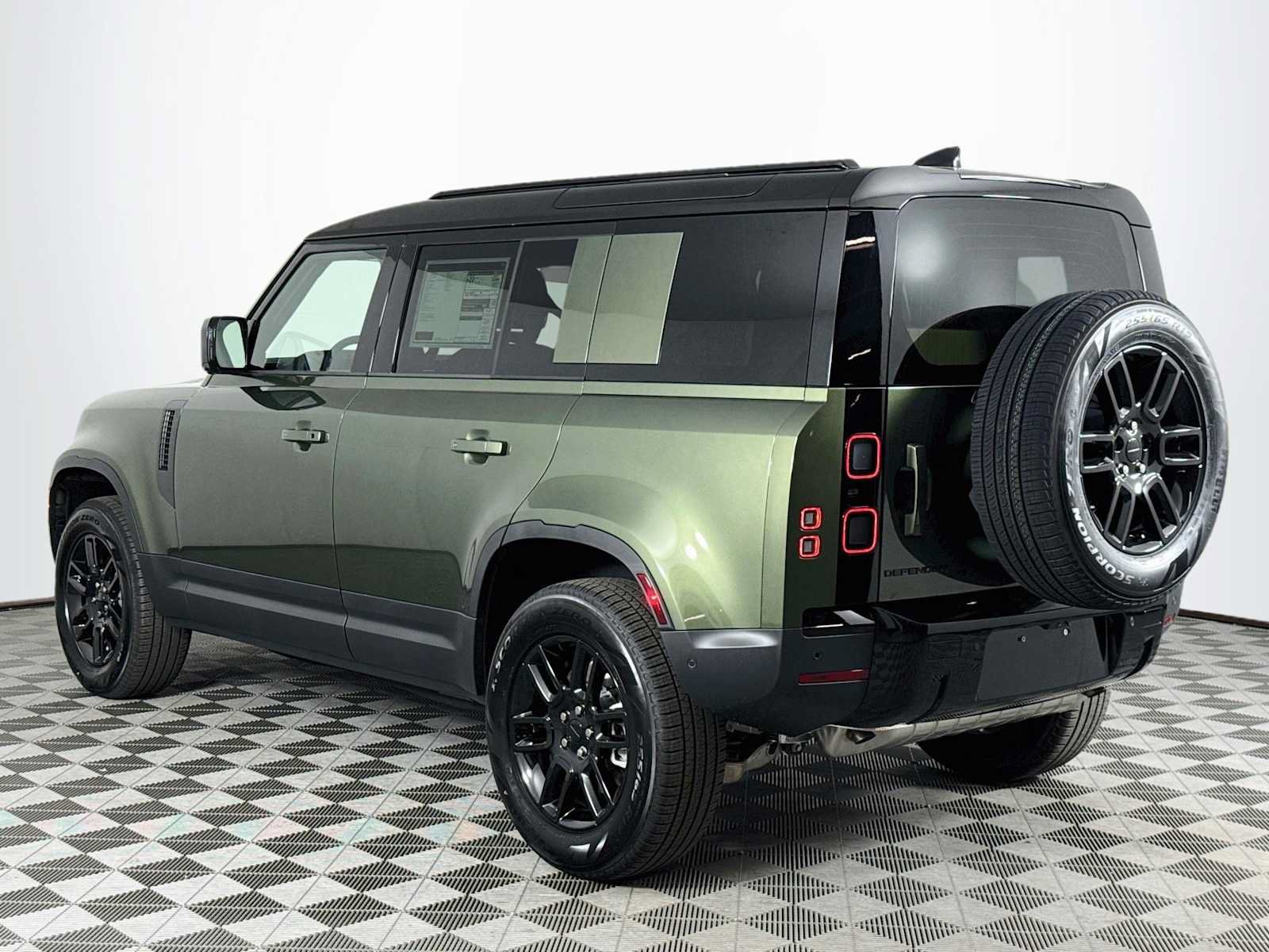 New 2026 Land Rover Defender 110 S AWD/4WD image 7