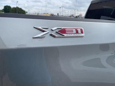New 2026 GMC Sierra 1500 Elevation w/ X31 Off-Road Package AWD/4WD image 5