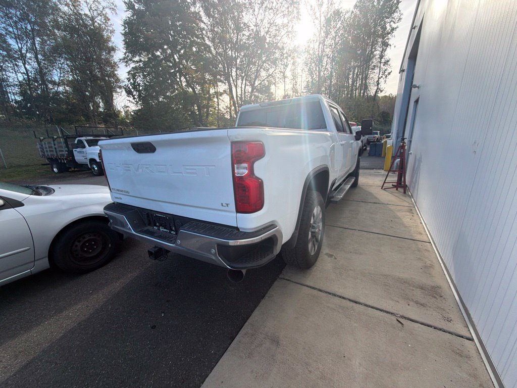 Used 2025 Chevrolet Silverado 2500 LT w/ All Star Edition AWD/4WD image 6