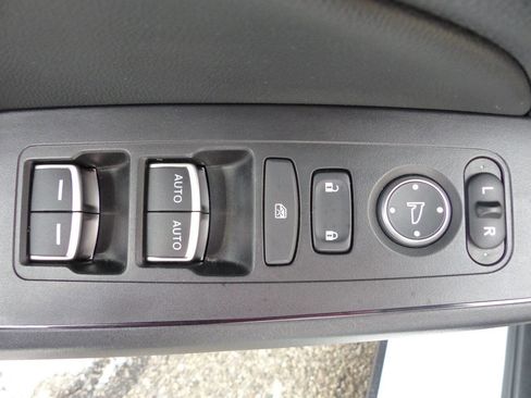 Used 2022 Honda Civic EX-L image 20