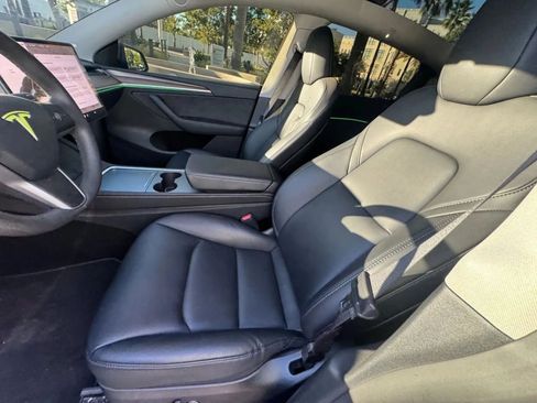Used 2024 Tesla Model Y Long Range RWD image 10