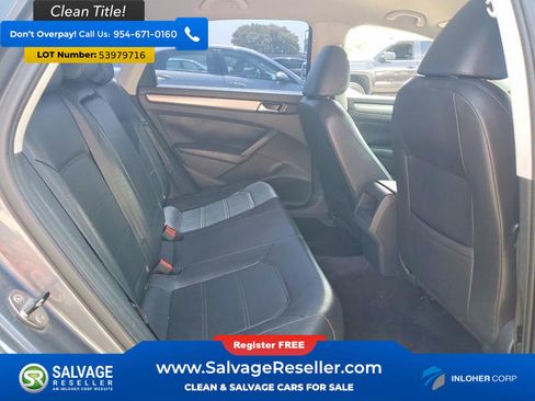 Used 2014 Volkswagen Passat 1.8T Wolfsburg Edition FWD image 13