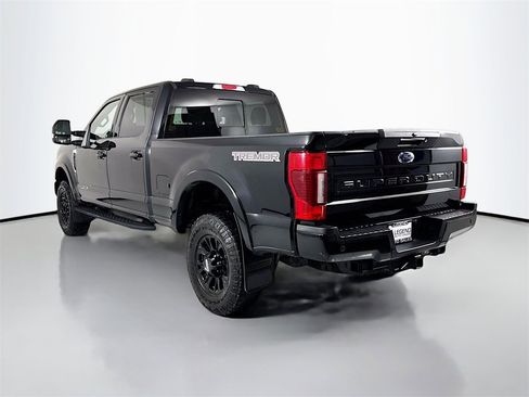 Used 2022 Ford F350 Lariat w/ Tremor Off-Road Package image 9