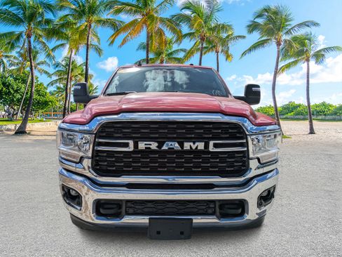 Used 2024 RAM 2500 Big Horn w/ Safety Group image 8