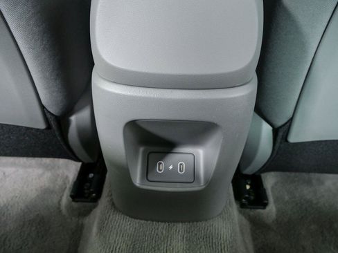 Used 2024 Hyundai Elantra SEL FWD image 19