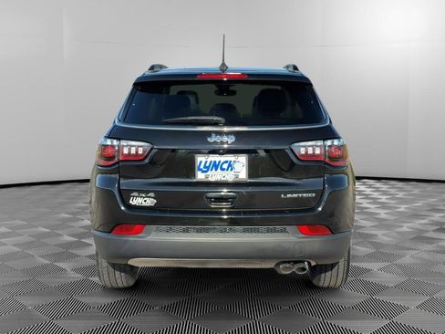 Used 2022 Jeep Compass Limited w/ Sun and Sound Group AWD/4WD image 3