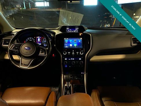 Used 2022 Subaru Ascent Touring image 2