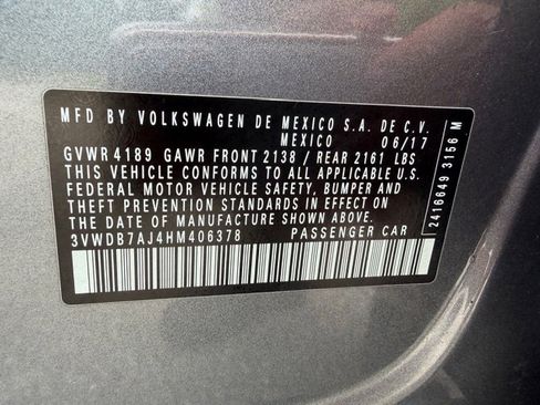 Used 2017 Volkswagen Jetta SE image 18