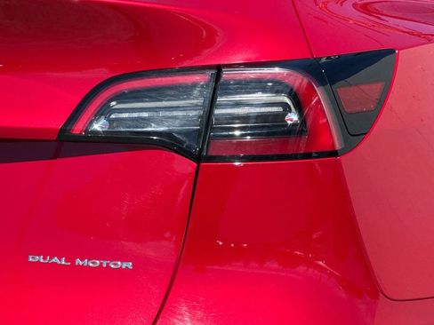 Used 2023 Tesla Model Y Long Range image 25