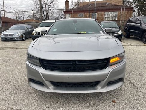 Used 2015 Dodge Charger SXT image 6