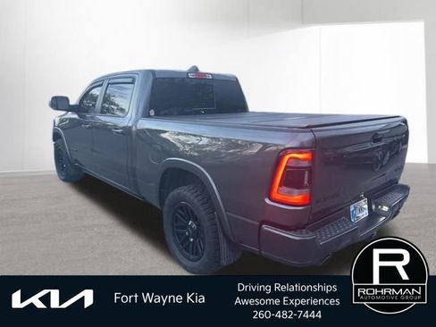 Used 2022 RAM 1500 Laramie w/ Night Edition AWD/4WD image 3