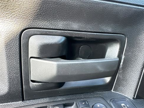 Used 2024 RAM 3500 Tradesman w/ Chrome Appearance Group image 34