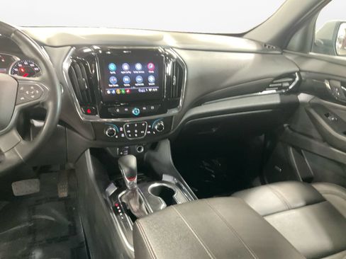 Used 2023 Chevrolet Traverse RS AWD/4WD image 11