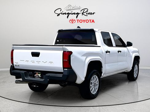 Used 2024 Toyota Tacoma SR AWD/4WD image 6