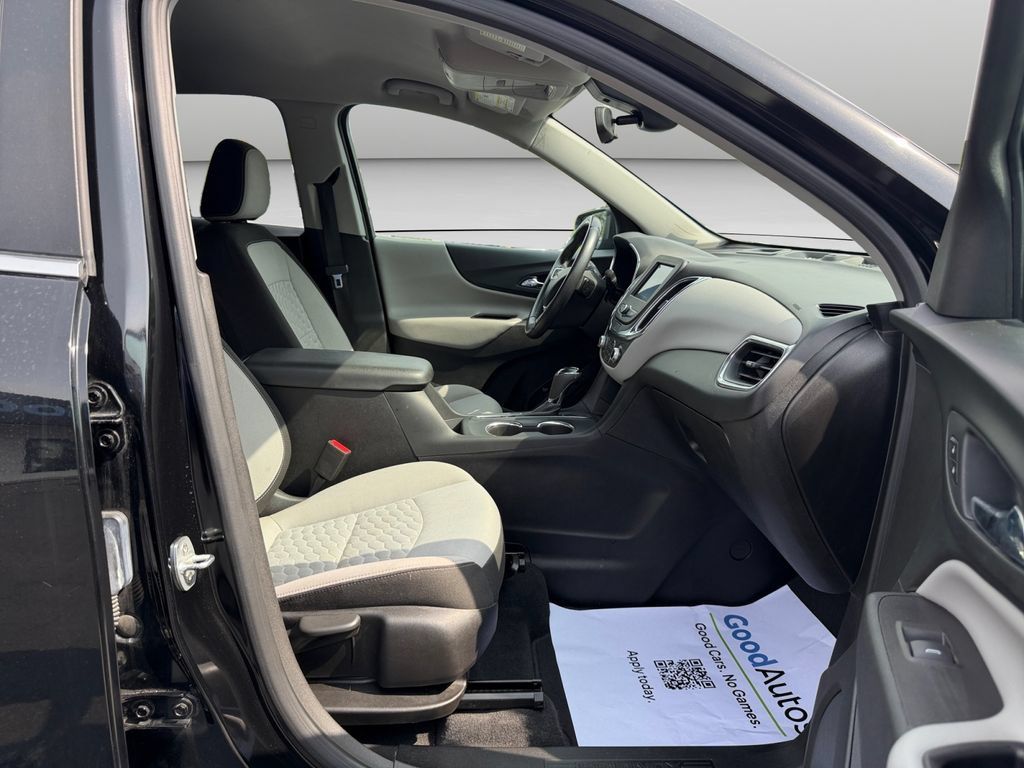Used 2021 Chevrolet Equinox LT w/ Driver Convenience Package FWD image 20