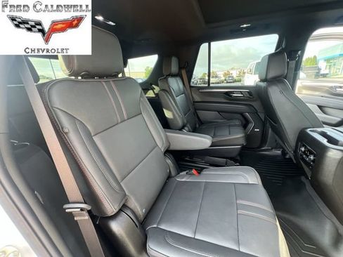 Used 2026 Chevrolet Tahoe RST w/ Comfort Package AWD/4WD image 33