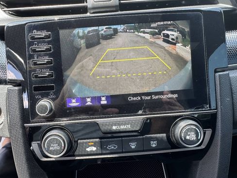 Used 2020 Honda Civic Sport image 11