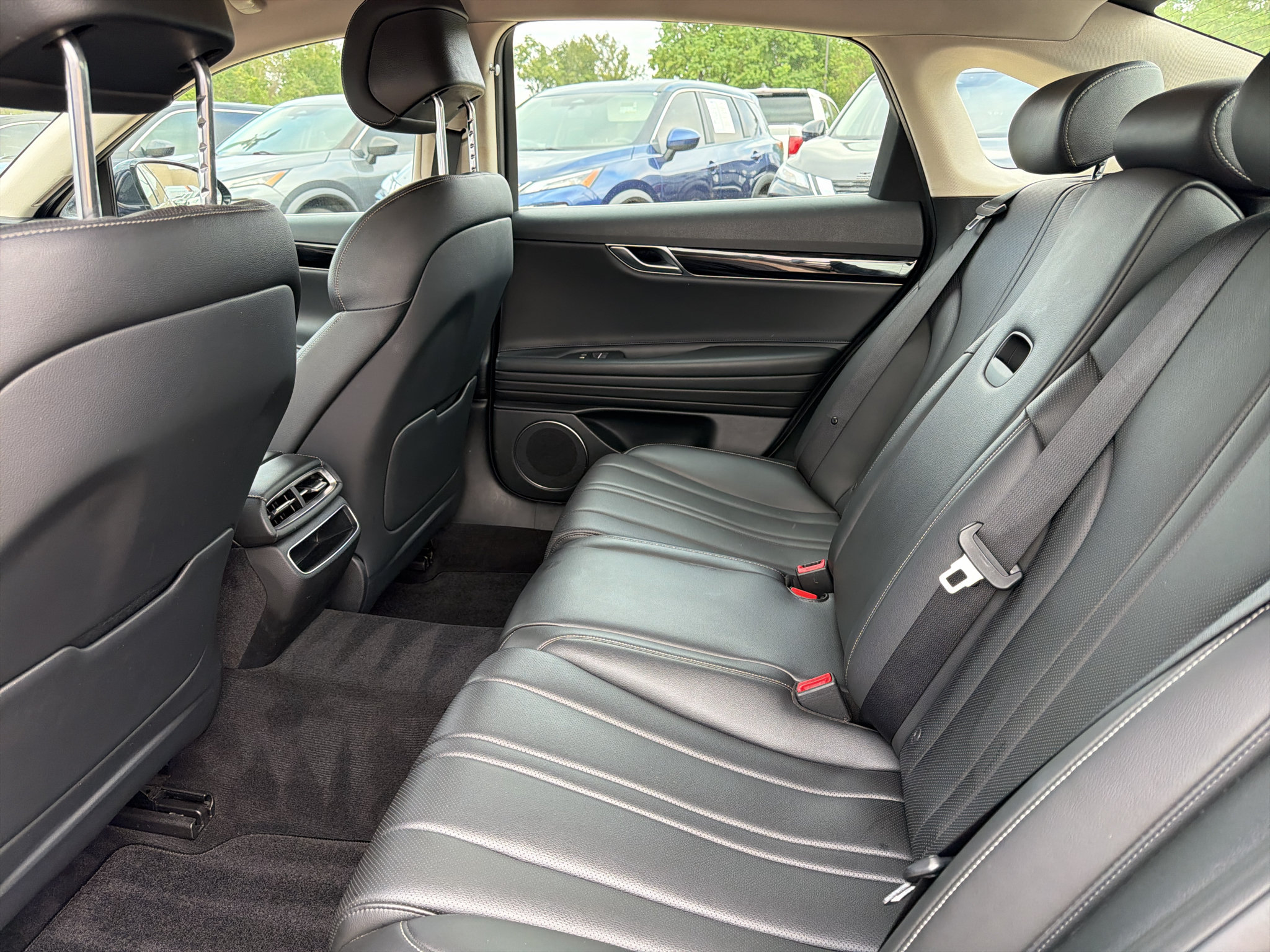 Used 2023 Genesis G80 2.5T AWD/4WD image 21