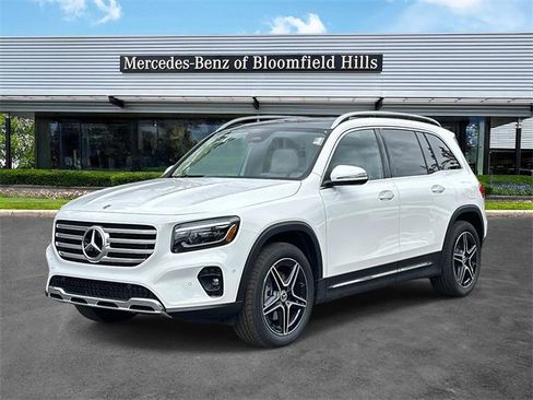 New 2026 Mercedes-Benz GLB 250 4MATIC image 1