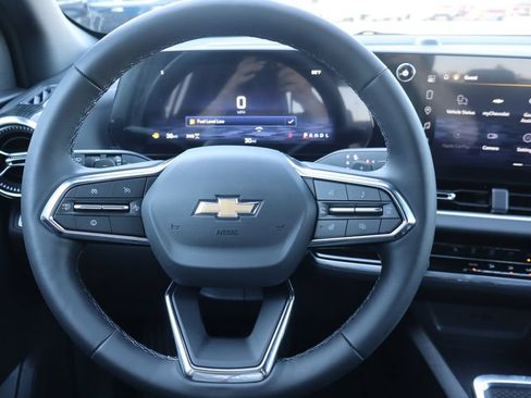 New 2026 Chevrolet Equinox LT AWD/4WD image 7