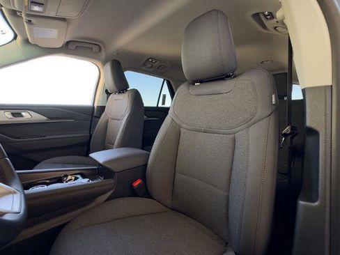 New 2026 Ford Explorer Active image 24