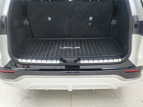 Used 2024 Lexus TX 500h 500h F SPORT Premium w/ Technology Package image 14