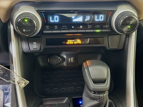 Certified 2025 Toyota RAV4 LE AWD/4WD image 22
