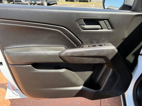 Used 2023 Chevrolet Colorado W/T RWD image 11