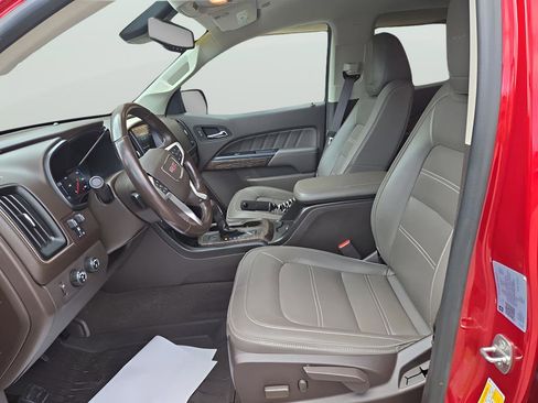 Used 2021 GMC Canyon Denali image 17