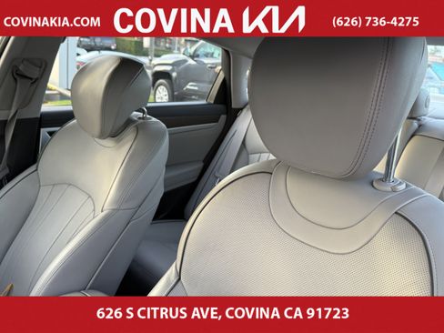 Used 2017 Genesis G80 5.0 Ultimate image 17