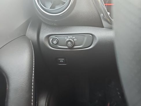 Used 2024 Chevrolet Blazer LT w/ Convenience Package FWD image 26