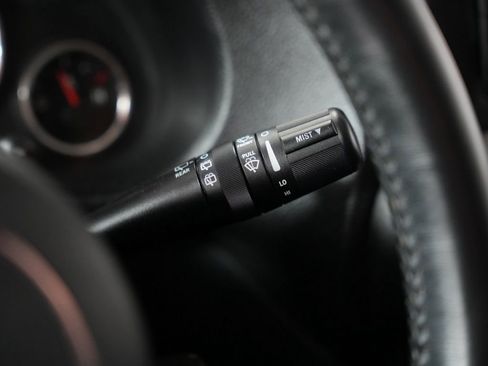 Used 2016 Jeep Wrangler Sport image 15