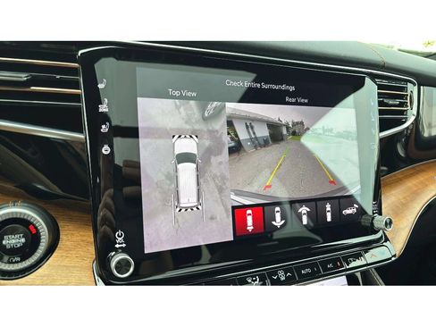 Used 2025 Jeep Grand Wagoneer L Series III w/ Rear Seat Video Group 1 AWD/4WD image 21