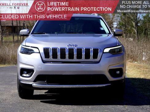 Used 2019 Jeep Cherokee Limited image 4