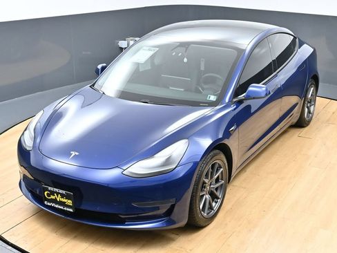 Used 2021 Tesla Model 3 Standard Range Plus RWD image 4