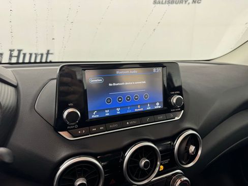 Used 2024 Nissan Sentra S image 16