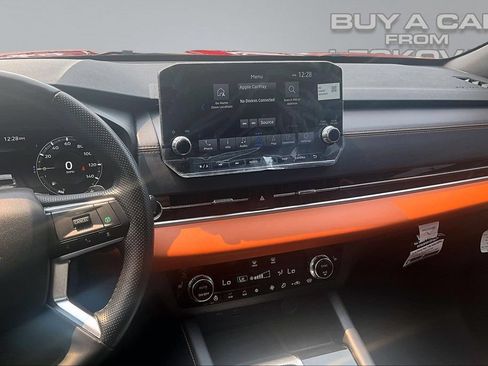 Used 2024 Mitsubishi Outlander SEL AWD/4WD image 6