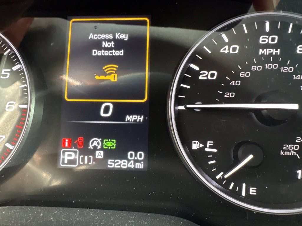 Used 2026 Subaru Crosstrek 2.5i Limited AWD/4WD image 12