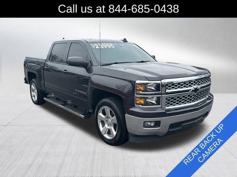 Used 2015 Chevrolet Silverado 1500 LT w/ LT Convenience Package image 3