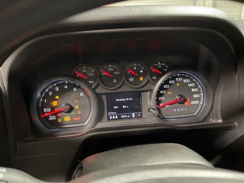 Used 2024 Chevrolet Silverado 1500 Custom AWD/4WD image 21