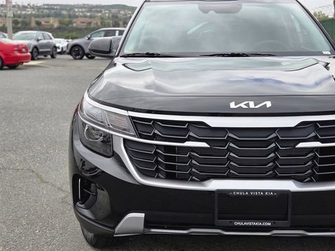 New 2026 Kia Seltos LX AWD/4WD image 2