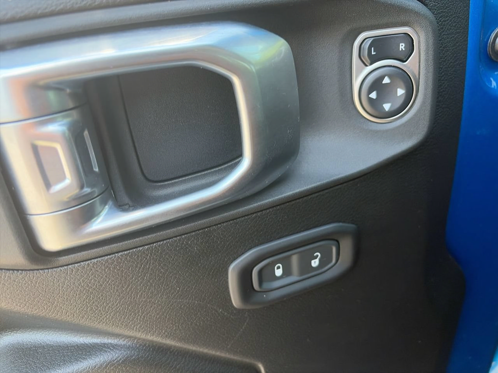 Used 2021 Jeep Wrangler Unlimited Sport AWD/4WD image 13