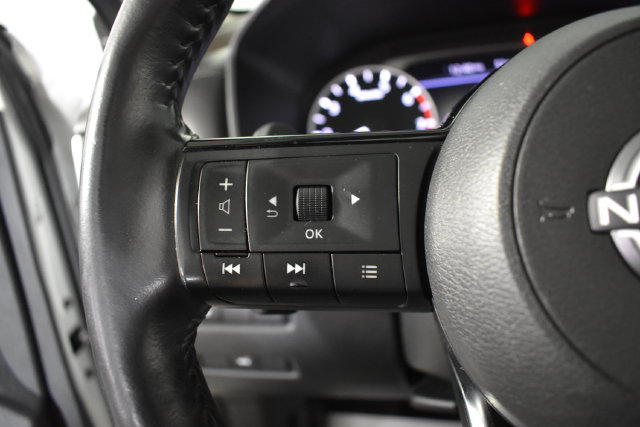 Used 2022 Nissan Rogue SV w/ SV Premium Package AWD/4WD image 16
