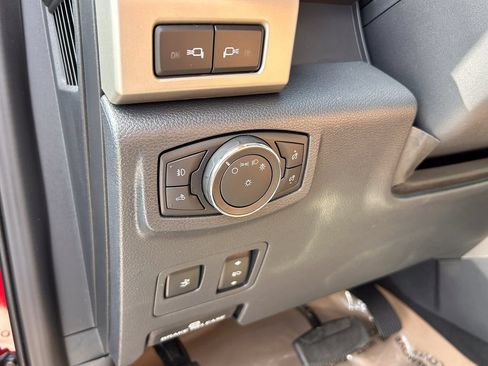 Certified 2022 Ford F350 Lariat w/ Lariat Ultimate Package AWD/4WD image 11
