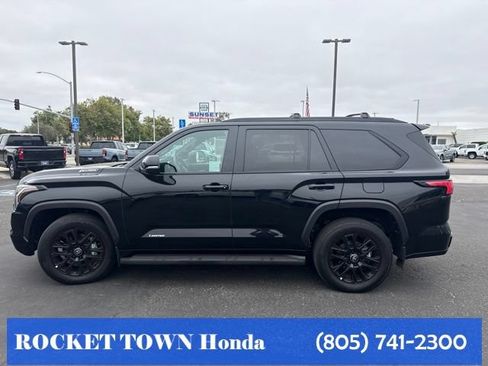 Used 2025 Toyota Sequoia Limited AWD/4WD image 8