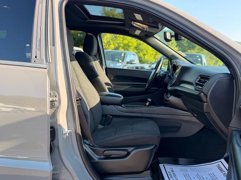 Used 2022 Dodge Durango SXT w/ Blacktop Package AWD/4WD image 21