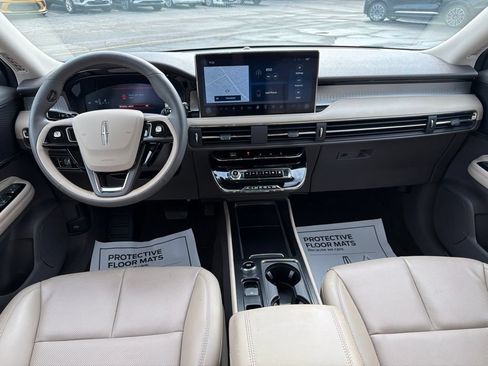 Used 2023 Lincoln Corsair FWD w/ Equipment Group 101A image 2
